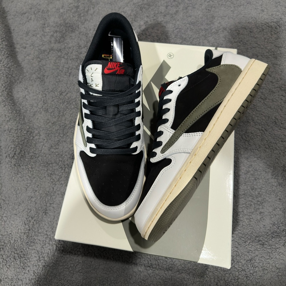 Jordan 1 Low Travis Scott ‘Olive’